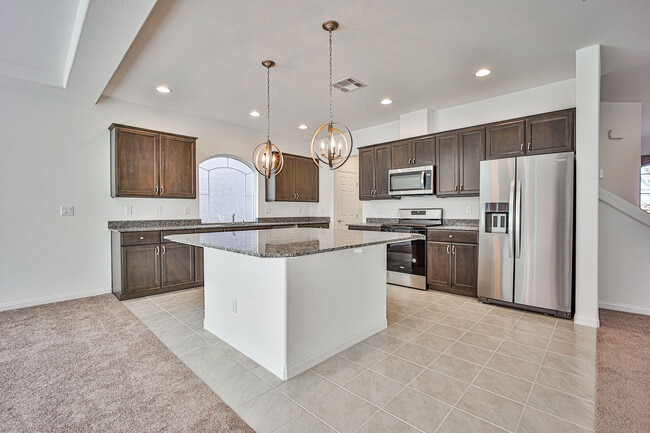 Building Photo - 7771 Bright Ldg St