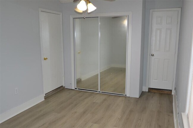 Building Photo - 20522 Burwood Cir