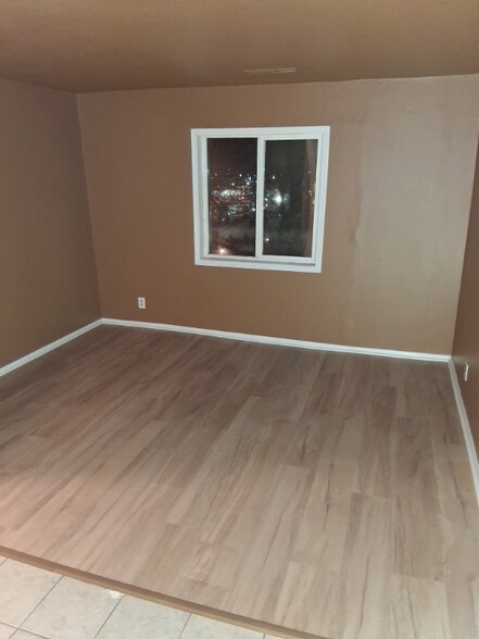 Building Photo - 111 Hilltop Ct