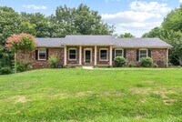 Building Photo - Pet Friendly Three Bedroom with Basement!