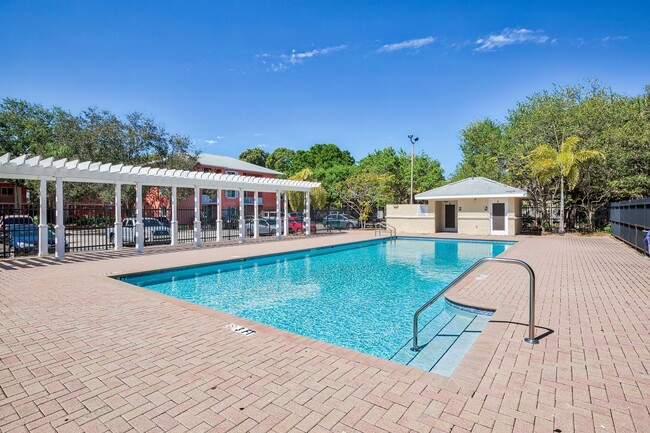 Pool - Palms West Apartments