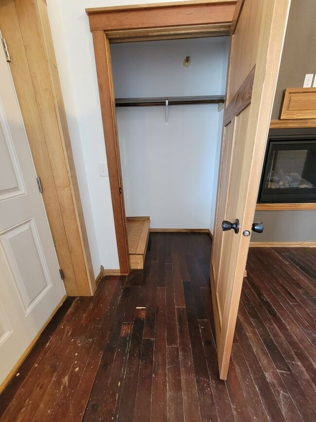 Interior Photo - Pigeon Falls Lofts