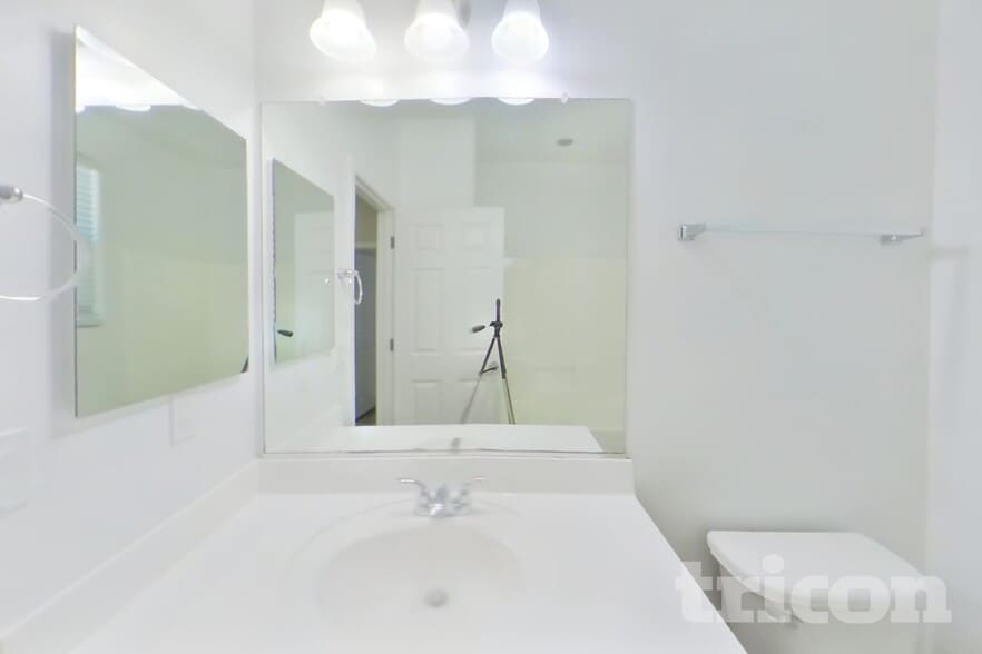 Building Photo - 34953 N Open Range Dr