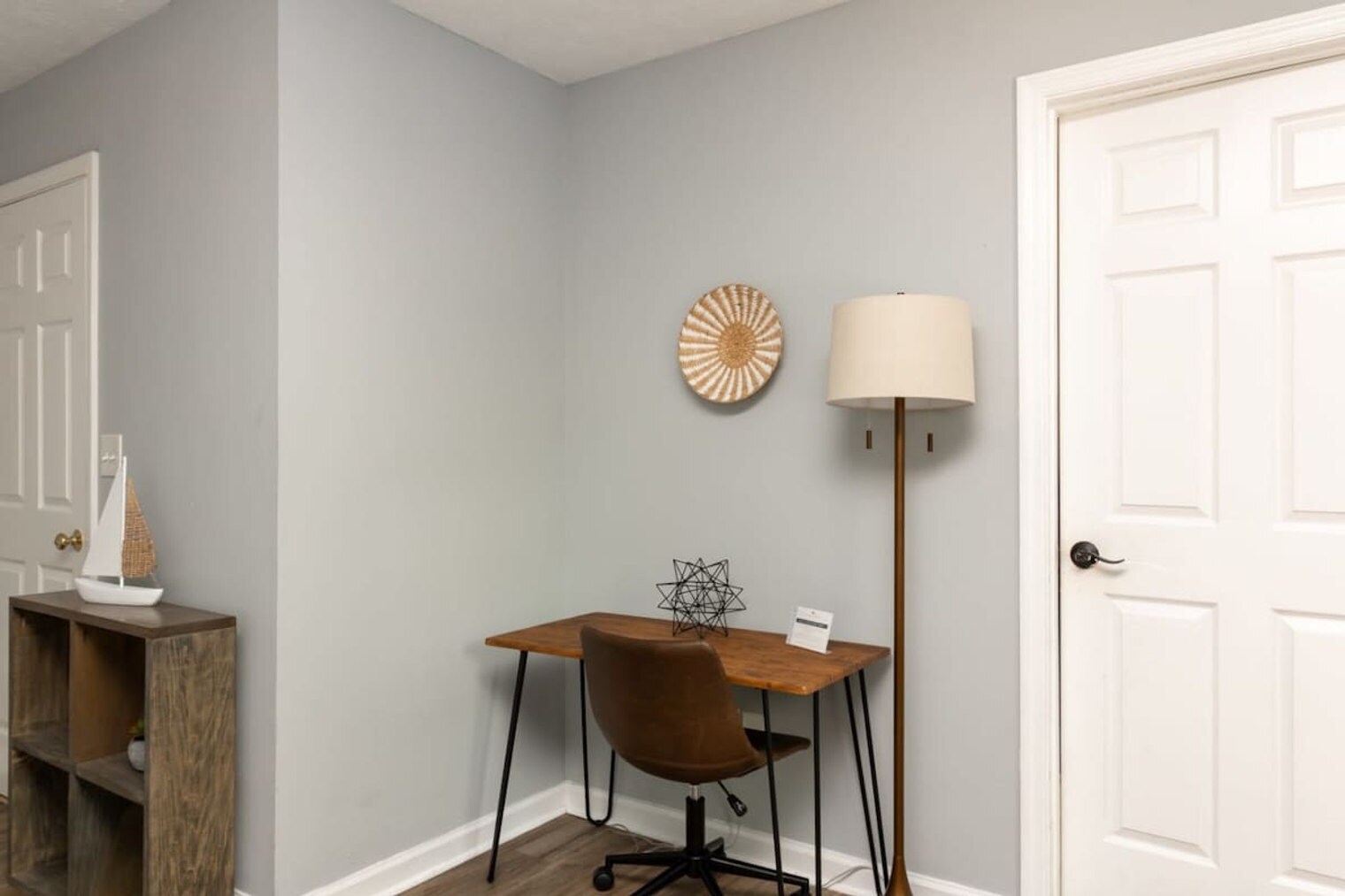 Building Photo - 5617 Ventura Dr