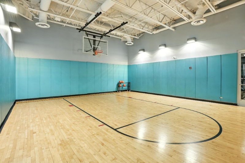 Building Photo - 313 E Ohio St