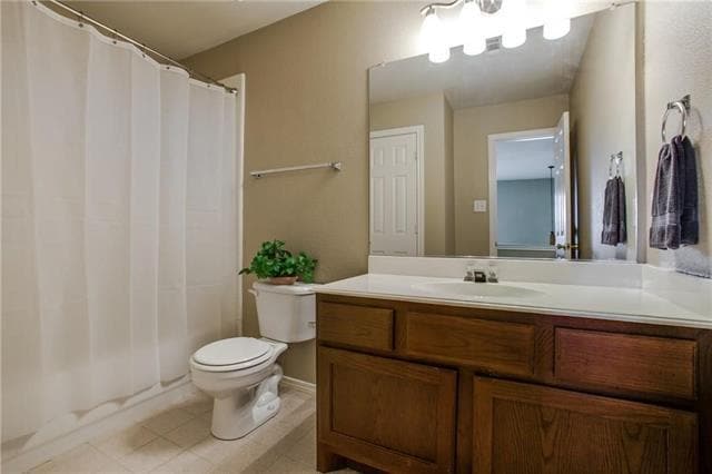 Building Photo - 2504 Trailwest Ln