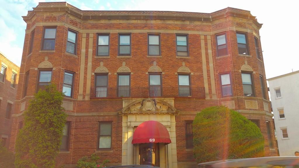 Building Photo - 69 Quint Ave