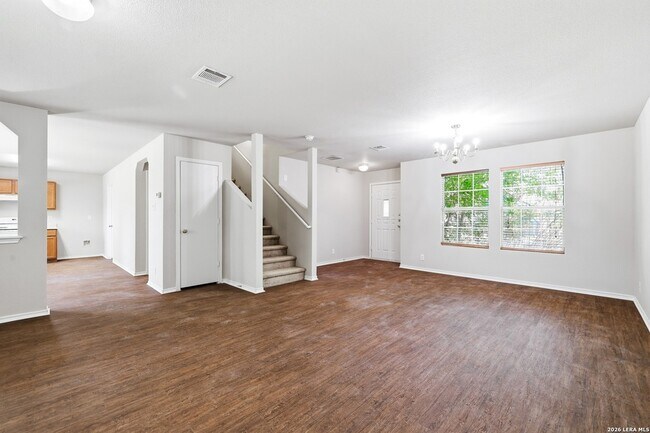 Building Photo - 210 Birchwood Bay