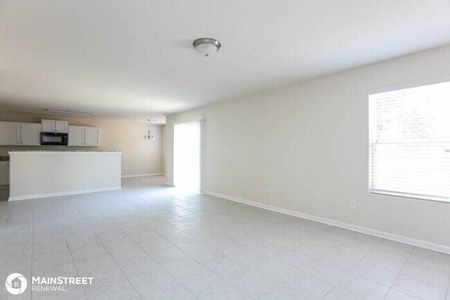 Building Photo - 4238 Kendall Farms Way