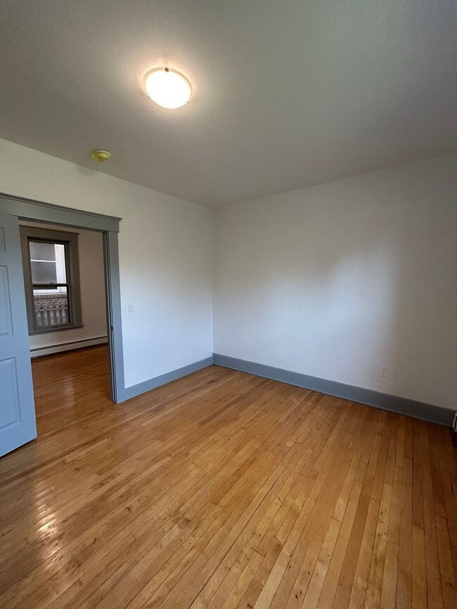 Building Photo - 1041-1045 W Galena