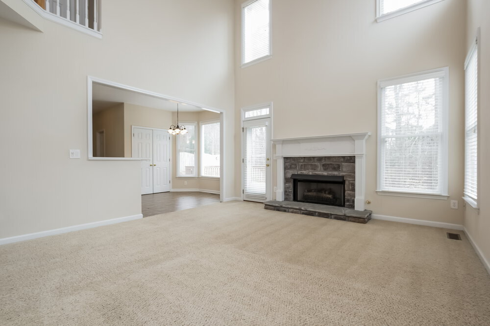 Building Photo - 3075 Woodbridge Ln
