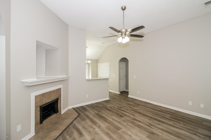 Building Photo - 5675 Mandy Smith Ln