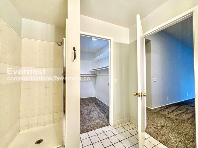 Building Photo - 33892 Sky Blue Water Trail