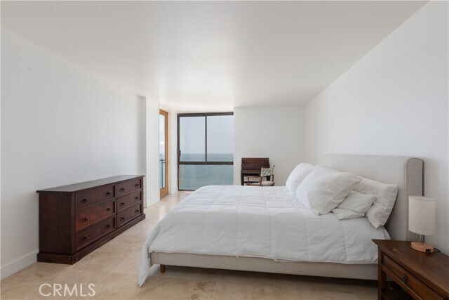 Building Photo - 1750 E Ocean Blvd
