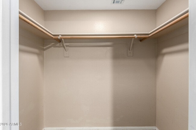 Building Photo - 1720 E Thunderbird Rd