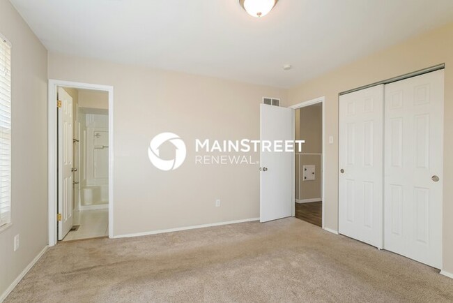 Building Photo - 3620 Ange Dr