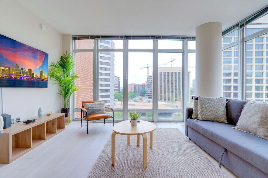 Building Photo - 22202 18th St S