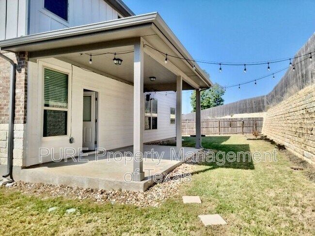 Building Photo - 120 Cloyce Ct