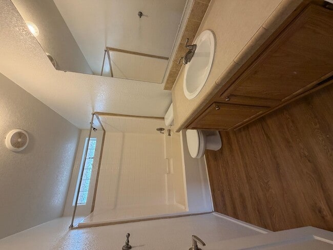 Building Photo - 2957 Doc Mackey Rd