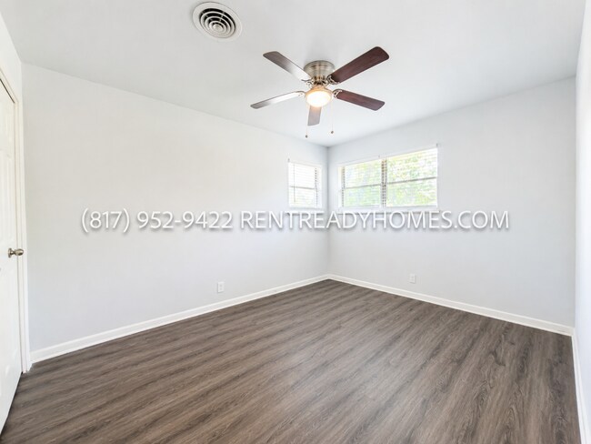 Building Photo - 6237 Warrington Pl
