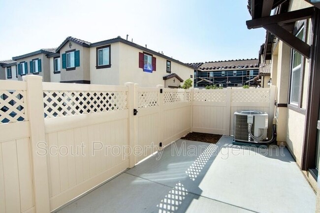 Building Photo - 24131 Tuscany Ave