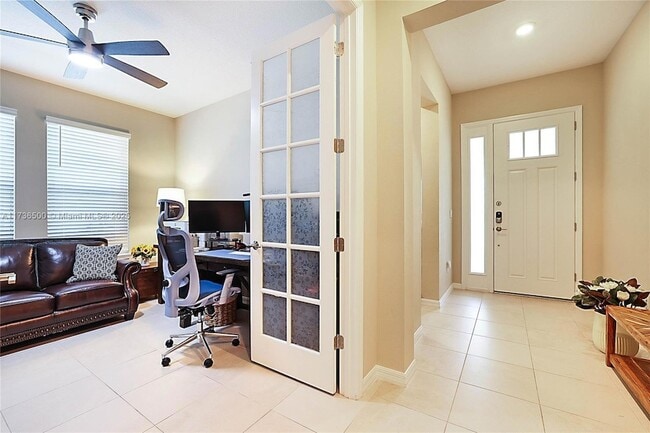 Building Photo - 545 Ranch Oak Cir