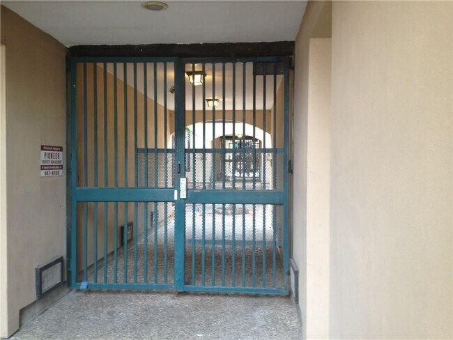 Building Photo - 2110 Rio Grande St