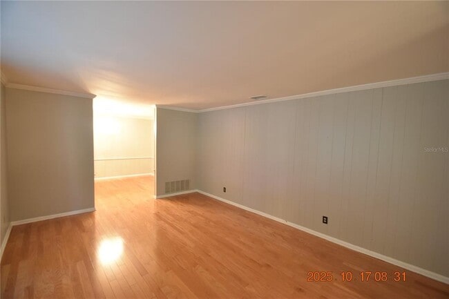 Building Photo - 4006 W Leona St