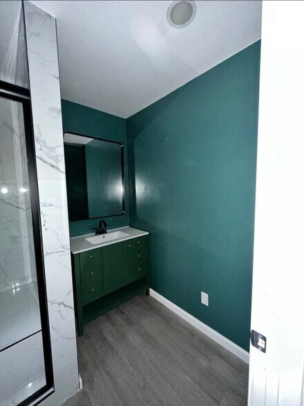 Building Photo - 4786 Harrison St