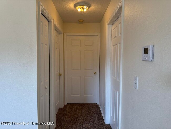 Building Photo - 10425 Chalmer St