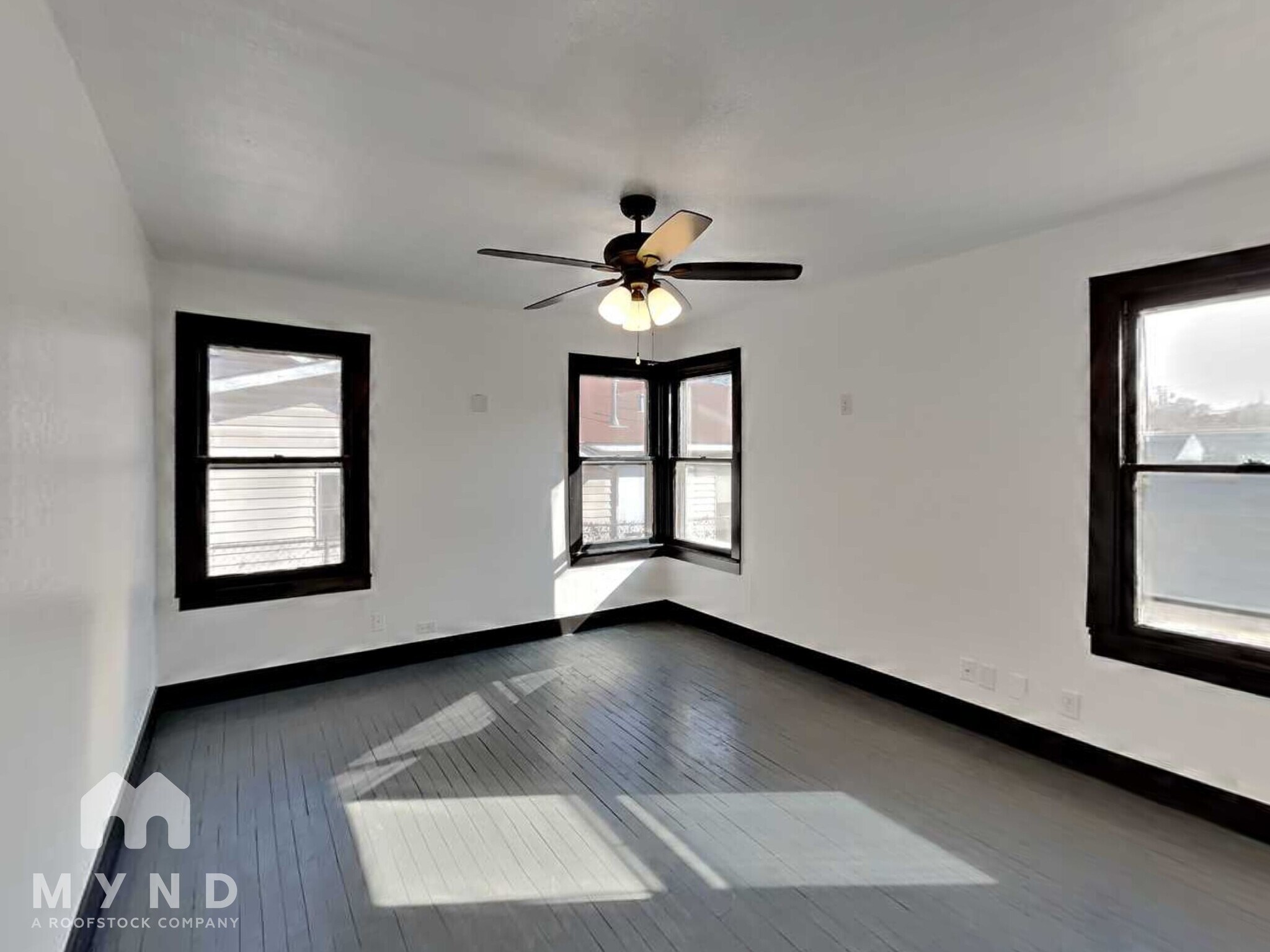 Building Photo - 428 Quentin Dr