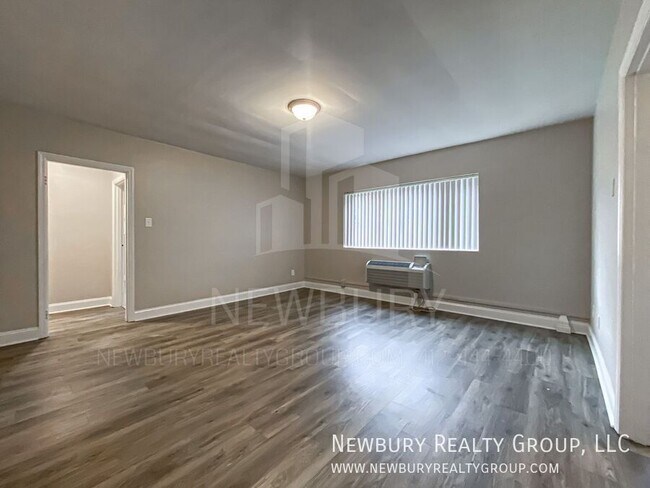 Building Photo - 1331 Washington Blvd