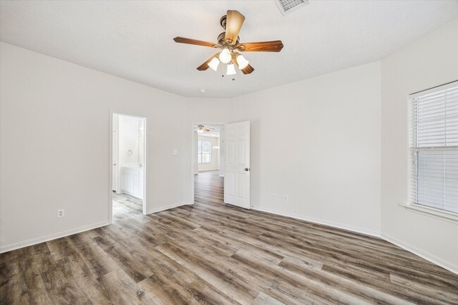 Building Photo - 4918 Comal River Loop