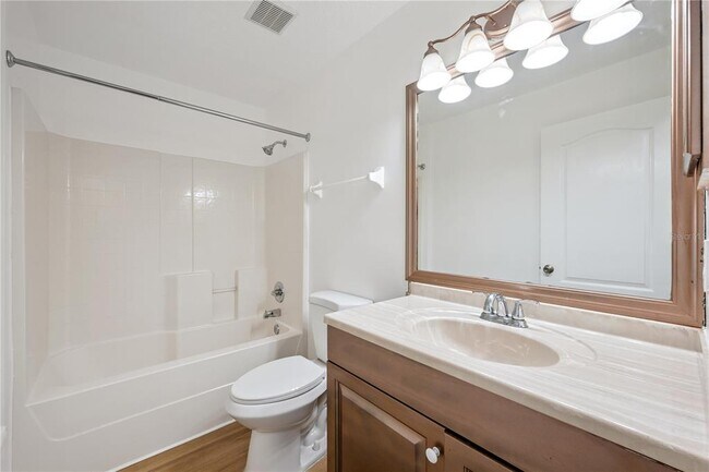 Building Photo - 1703 Sail Ct