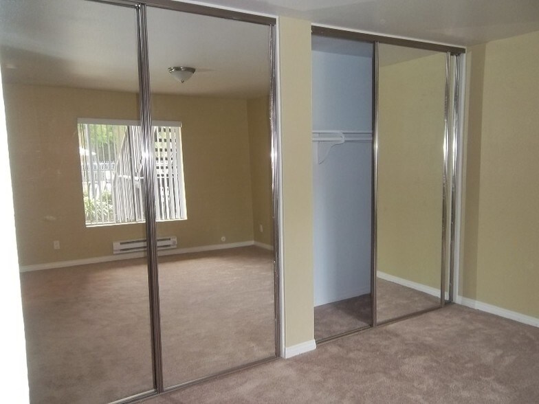 Bedroom - 1111 Sepulveda Blvd