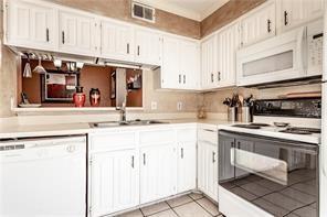 Building Photo - 5626 Preston Oaks Rd