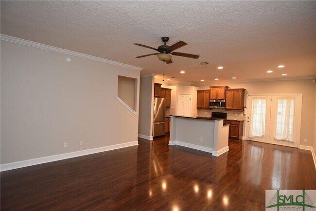 Building Photo - Spacious Townhome in Gated Community in Savannah, GA, Available in Sep 2026!!