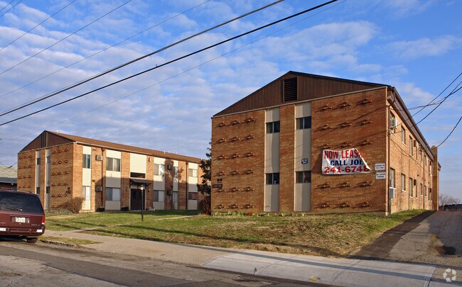 Primary Photo - Beecher Flats