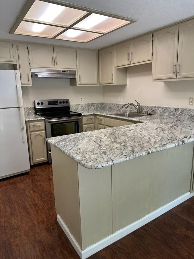 Building Photo - Charming & Cozy 2-Bedroom Home in West Sacramento - Perfect for Your Next Stay!