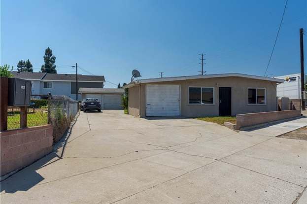 Building Photo - 9412 Nance Ave