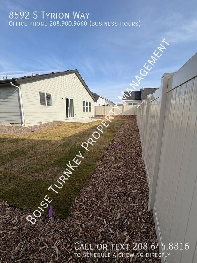 Building Photo - 8592 S Tyrion Wy