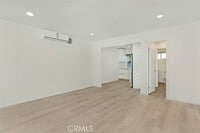 Building Photo - 11918 Hart St