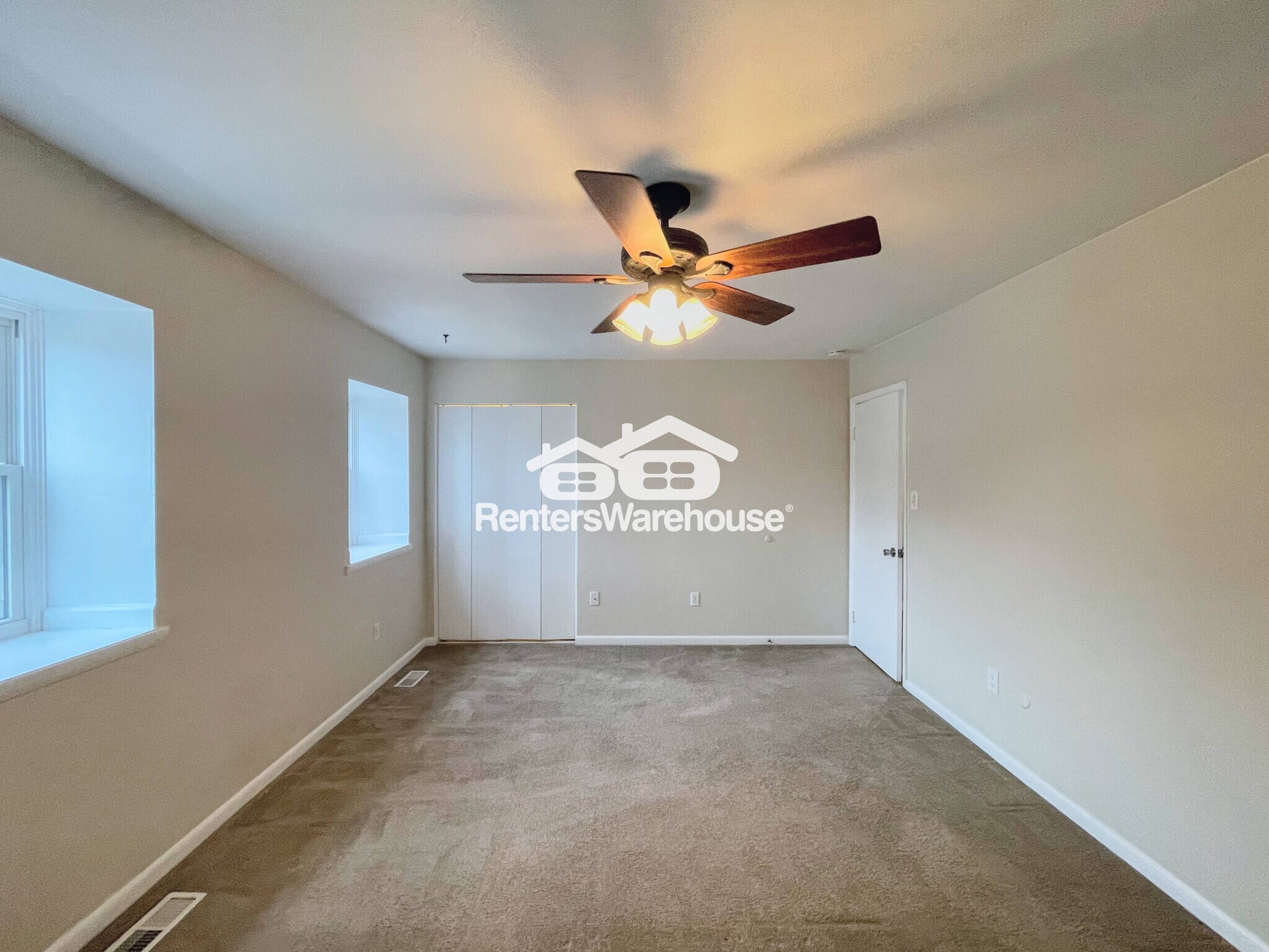 Building Photo - 5629 Banbury Ct