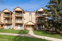 Building Photo - 829 S Dwyer Ave