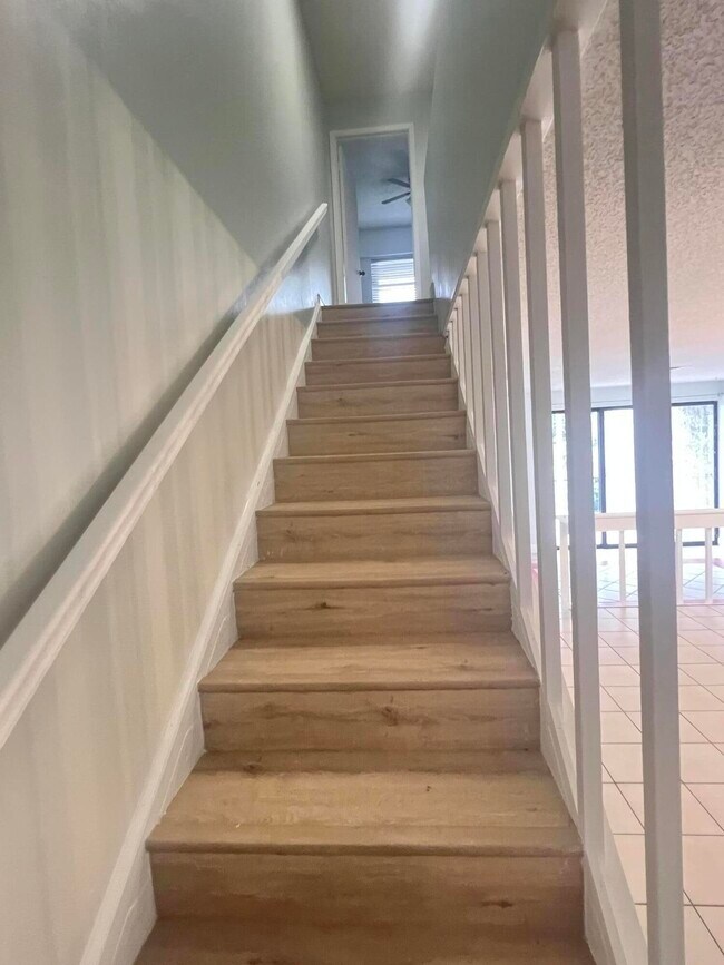 Building Photo - 12398 Westhampton Cir