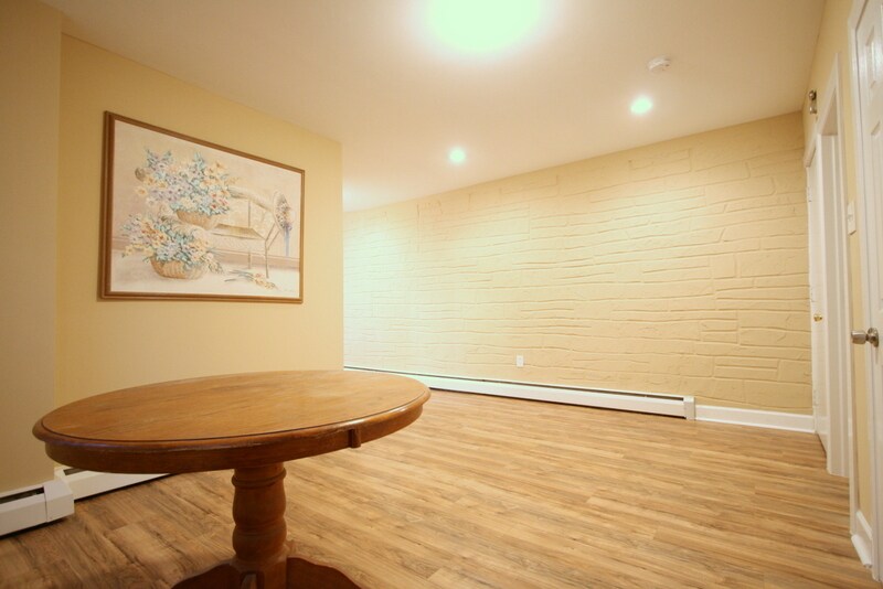 Building Photo - 4518 Van Kirk St