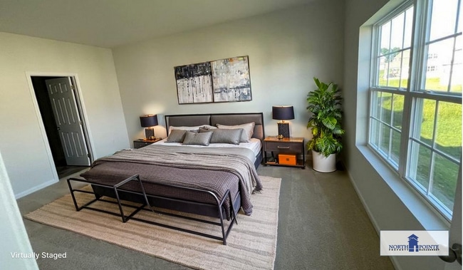 Primary Photo - Stunning 4 bedroom 2.5 Bathroom Home in Ma...