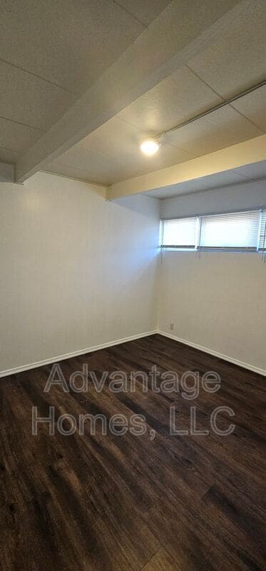 Building Photo - 908 N 70th St