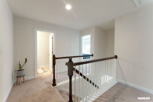 Building Photo - 5620 Garrow Glen Rd