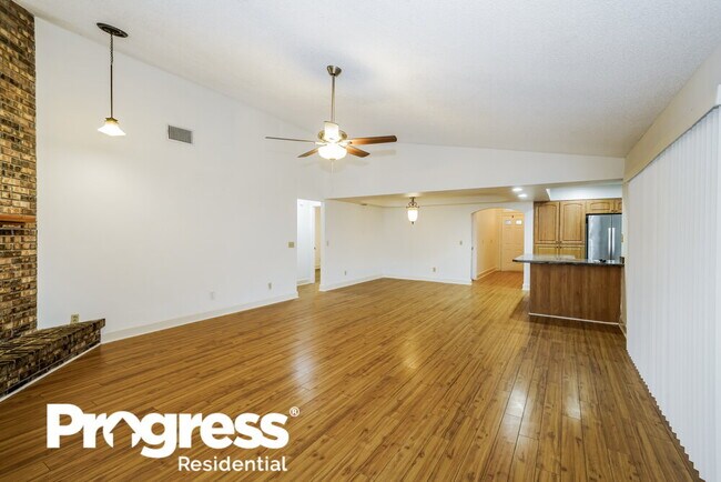 Building Photo - 2535 Arborwood Dr